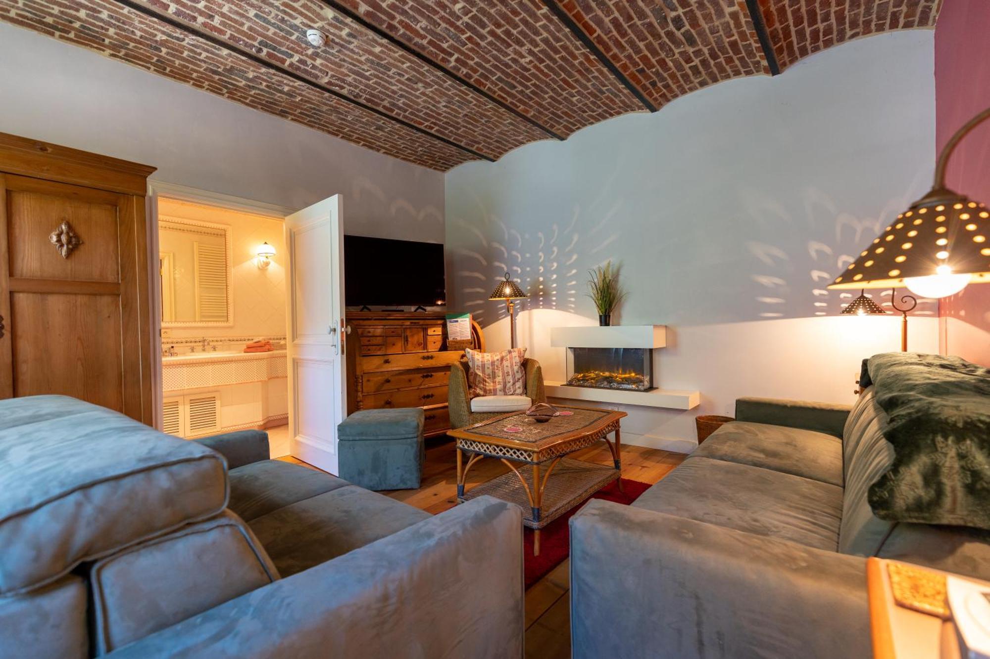 Vakantie Huizen De Heerlijkheid Satenbergh Villa Heers ภายนอก รูปภาพ