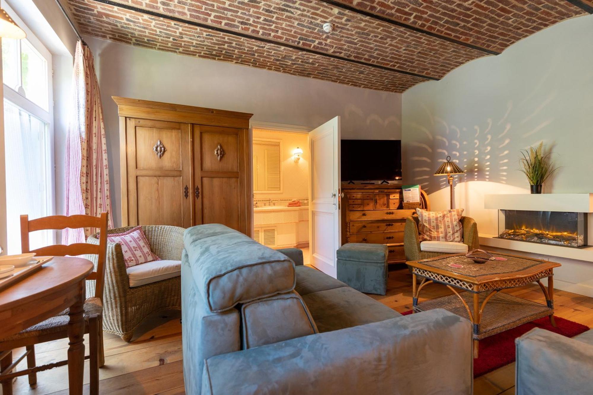 Vakantie Huizen De Heerlijkheid Satenbergh Villa Heers ภายนอก รูปภาพ
